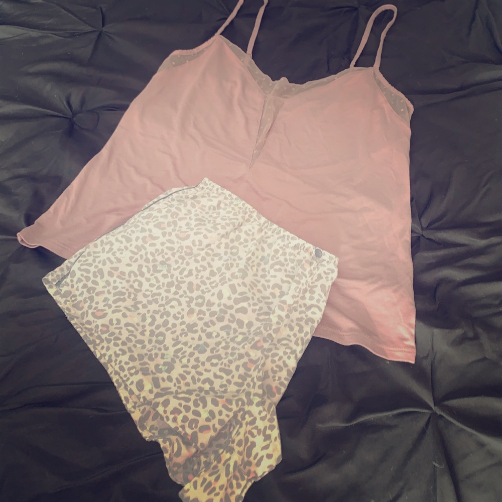 VS pajama set